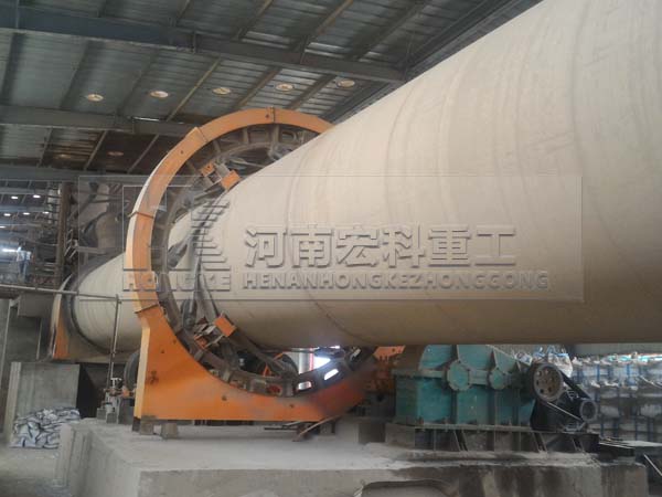 關于回轉窯設備的高效生產，操作工被賦予了什么職責